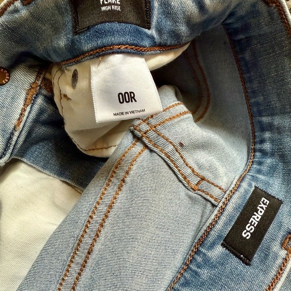 Express High Rise Flare Jeans - Picture 3 of 3